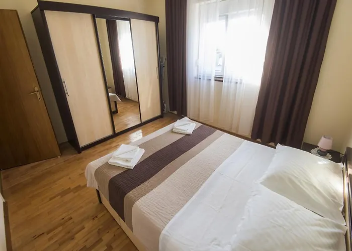 Holiday home Near Zadar With Private Pool